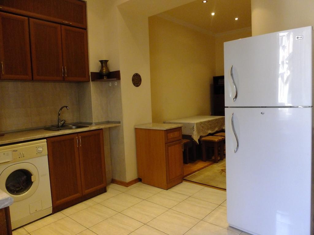 Top Apartments - Yerevan Centre Eksteriør billede