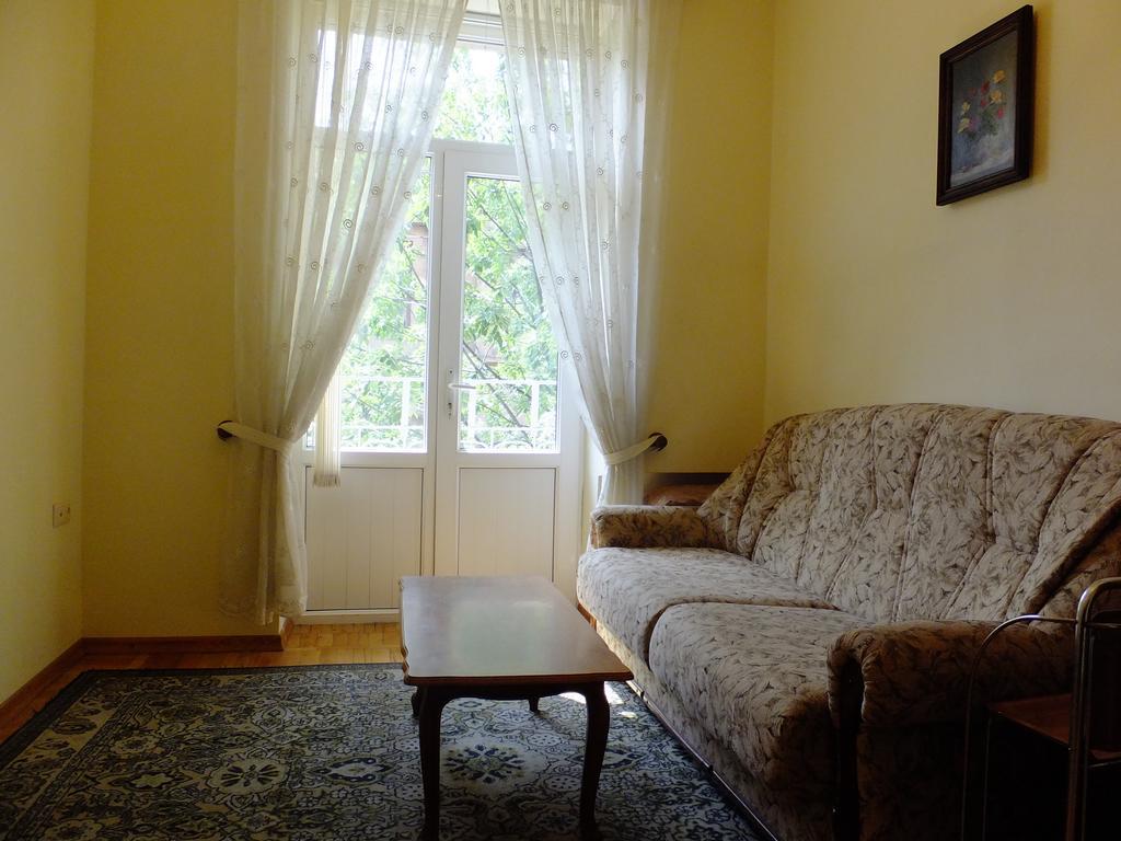 Top Apartments - Yerevan Centre Eksteriør billede