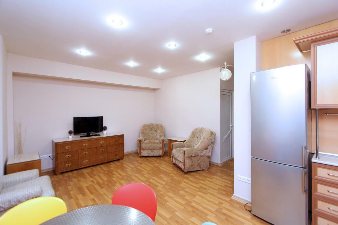 Top Apartments - Yerevan Centre Eksteriør billede