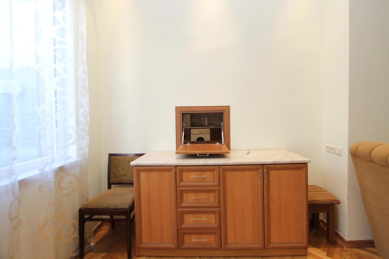 Top Apartments - Yerevan Centre Eksteriør billede